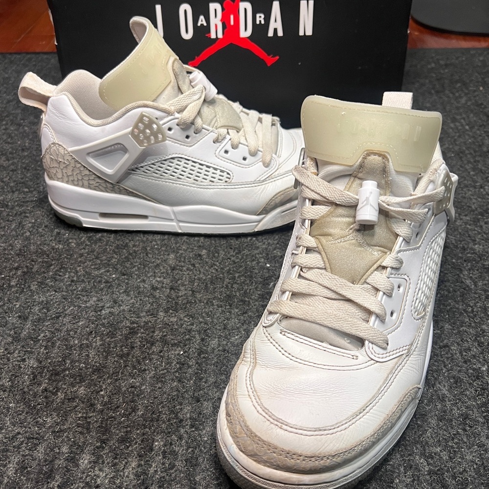 Air Jordan Spizike Low in Sail/Light Bone colorway, men’s size 8.5